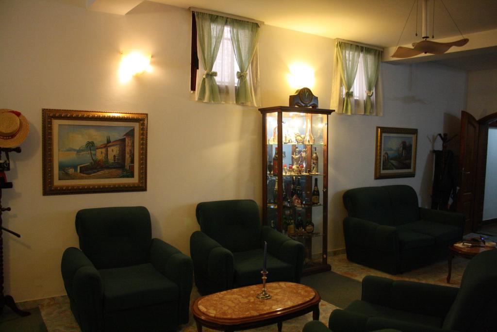 Villa Pepeto Durres Albania Eksteriør billede