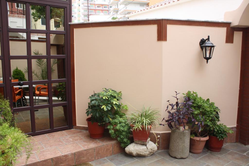 Villa Pepeto Durres Albania Eksteriør billede